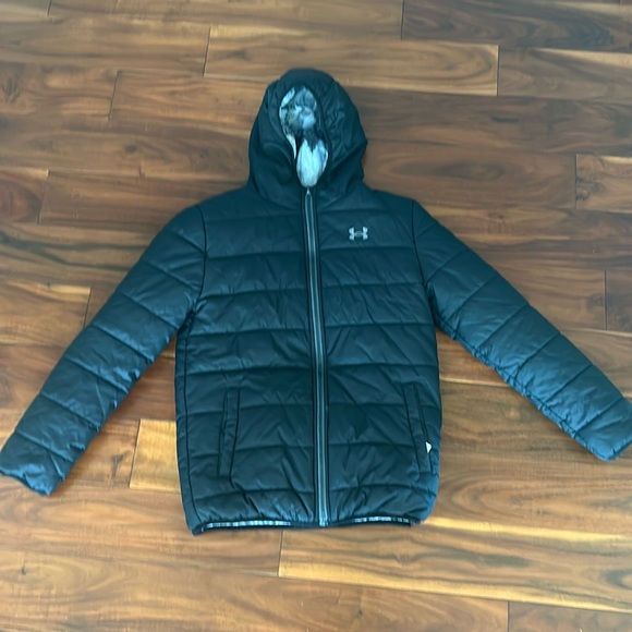 Under armour jacket - Picture 1 of 2